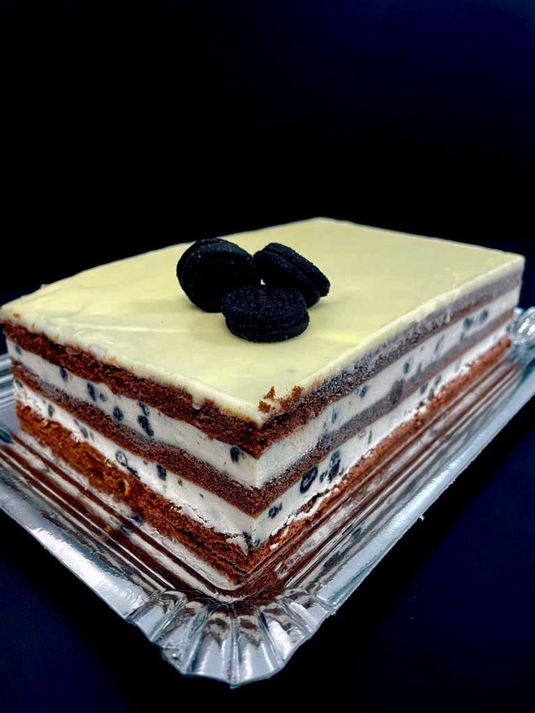 Tarta Oreo Mediana.